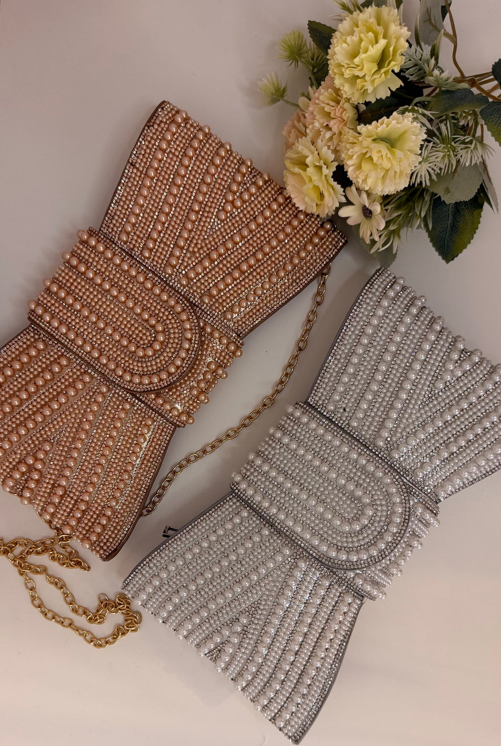 Bolsa Clutch Laço Pérolas